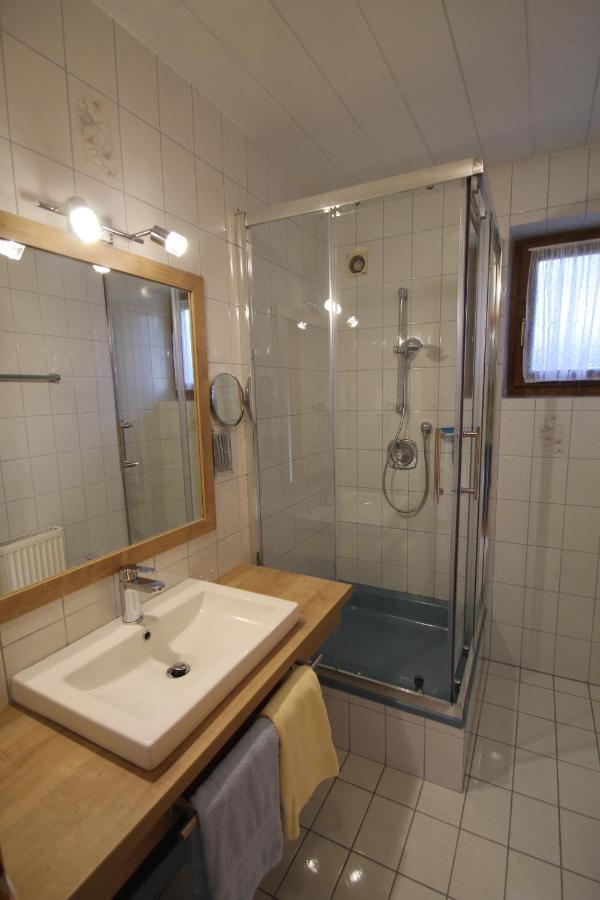 Seepension Neubacher Kg Nussdorf am Attersee Dış mekan fotoğraf