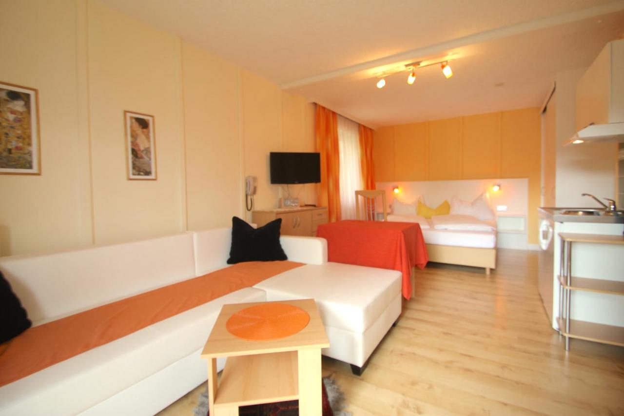 Seepension Neubacher Kg Nussdorf am Attersee Dış mekan fotoğraf